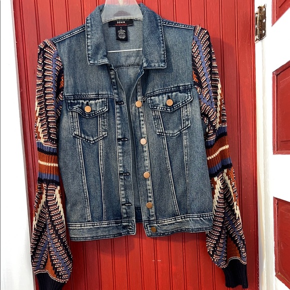 Flying Tomato Boho Women's Denim Jacket with Multicolor Knit Sweater Sleeves L - Picture 3 of 8